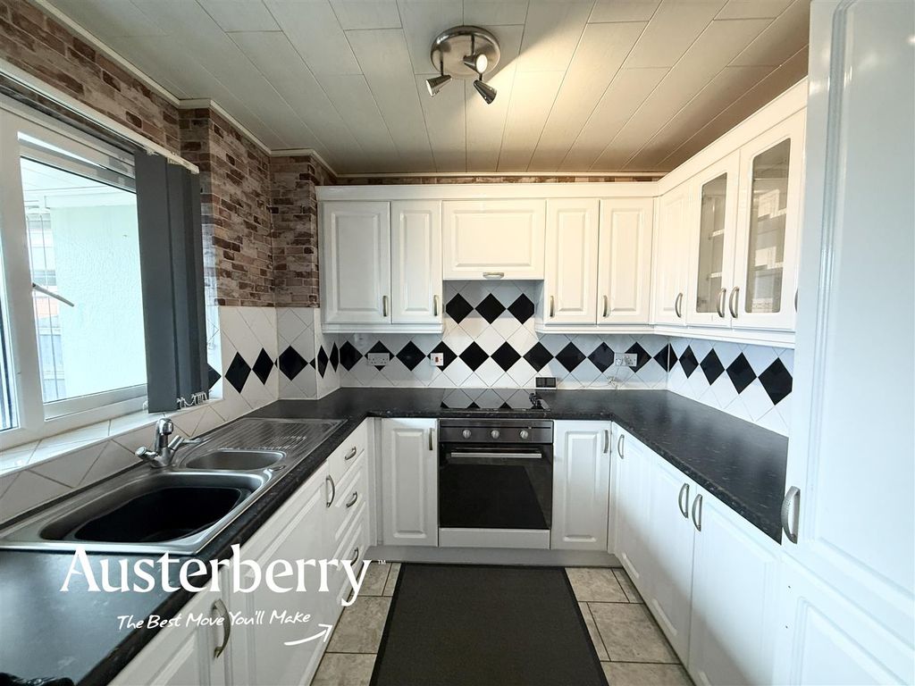Property photo 2 of 15 Img_6858 2.Jpg