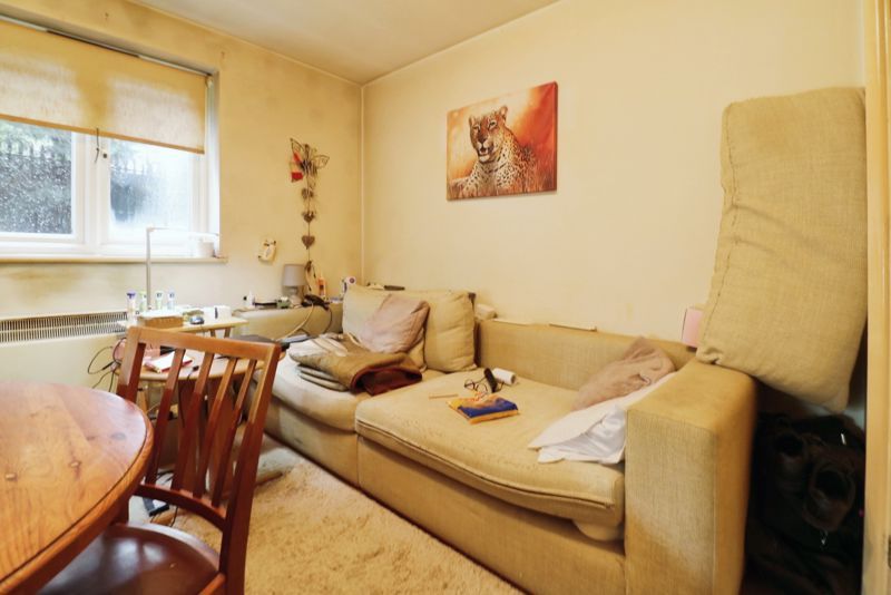 Property photo 3 of 14 Photo 11
