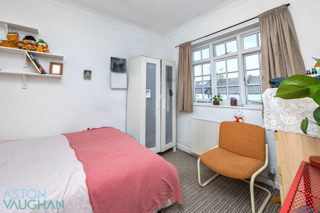 Property photo 3 of 10 4631512