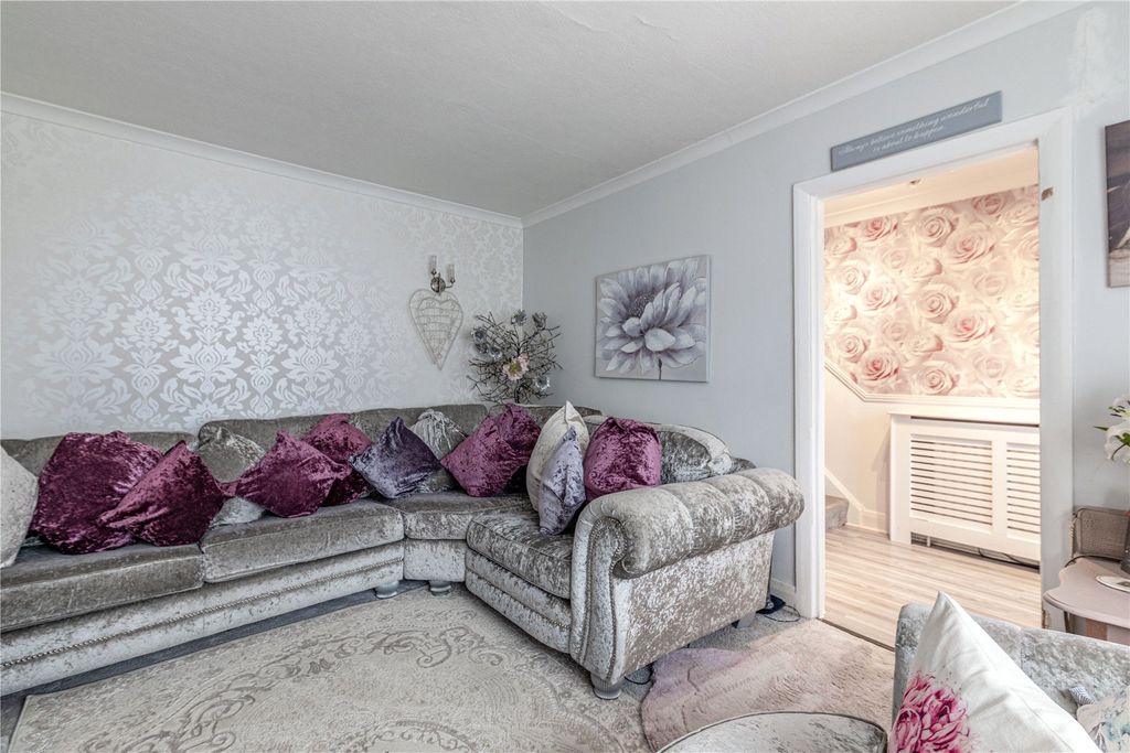 Property photo 2 of 20 Picture No. 19