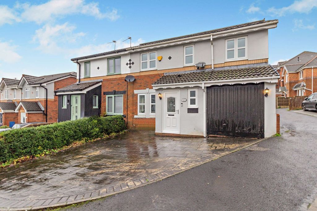 Property photo 1 of 21