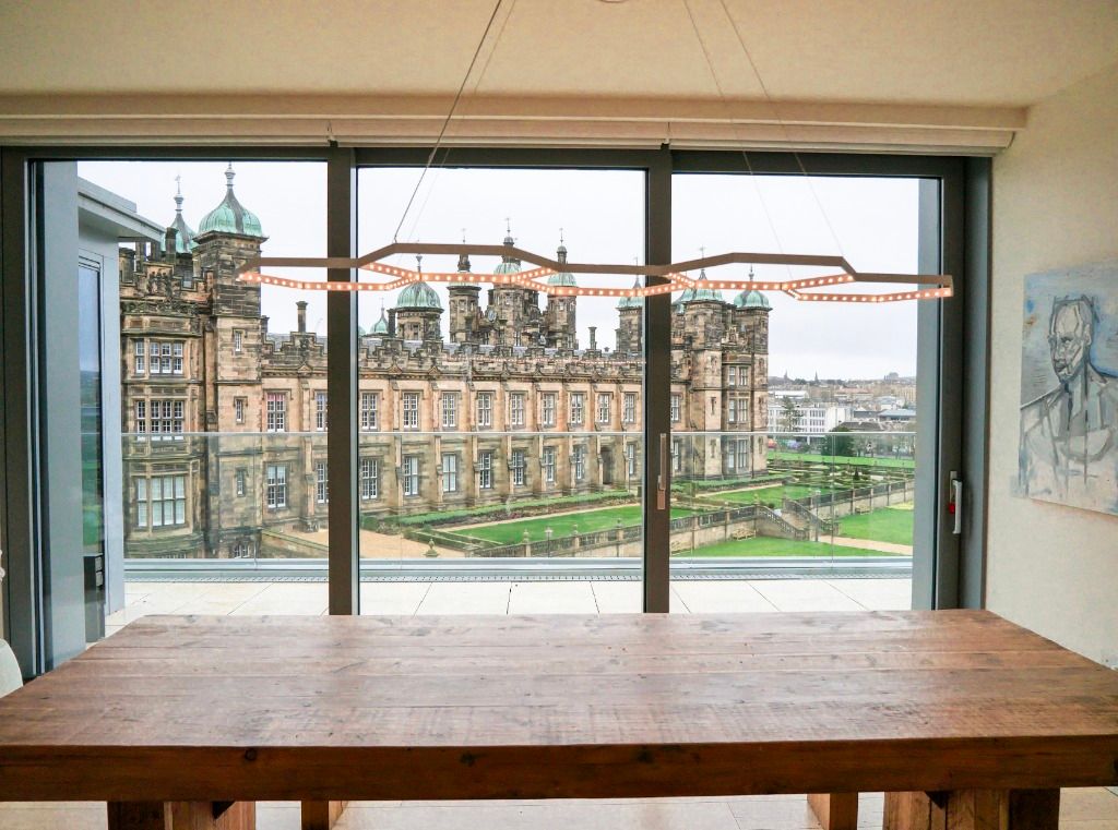 Property photo 2 of 10 Photo 2