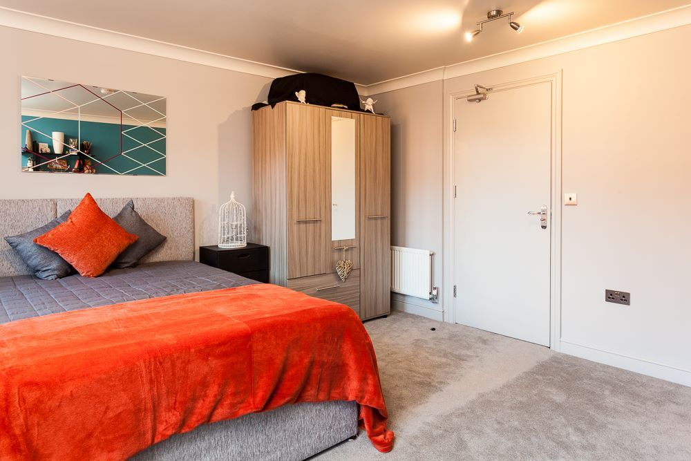 Property photo 3 of 26