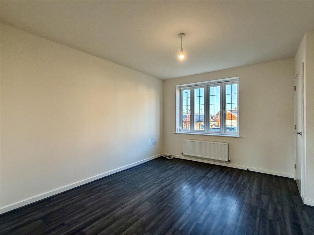 Property photo 3 of 17 Img_4584.Jpeg