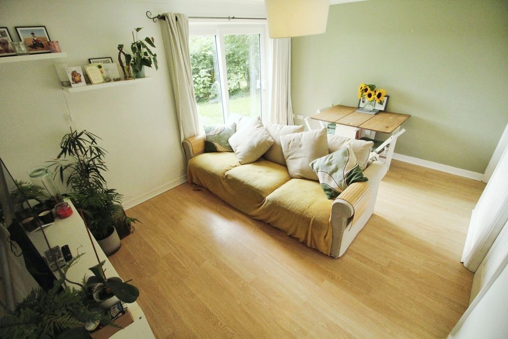Property photo 2 of 15 Picture No. 03