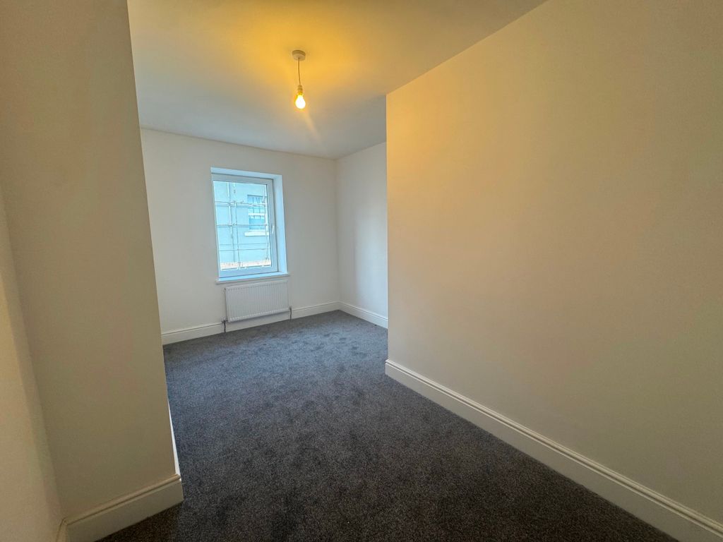 Additional image 9 of 3 bed flat to rent39A Bedwlwyn Road, Ystrad Mynach, Hengoed CF82