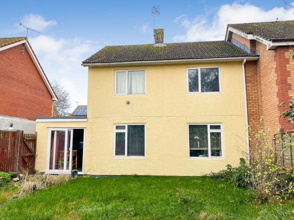 Property photo 3 of 19