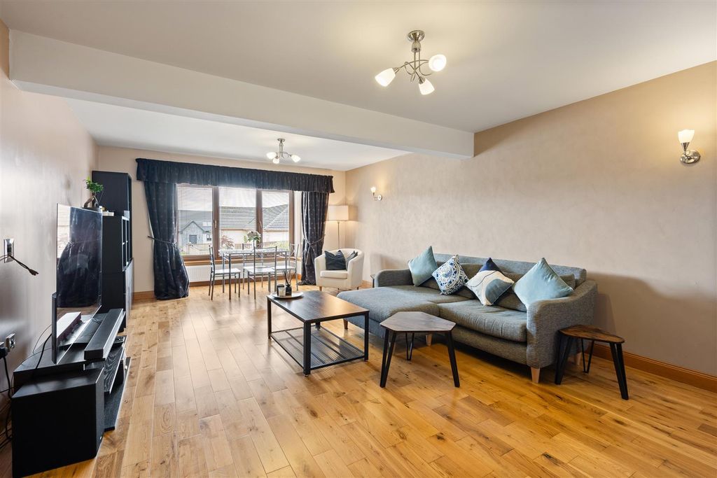 Property photo 2 of 74 2.Jpg