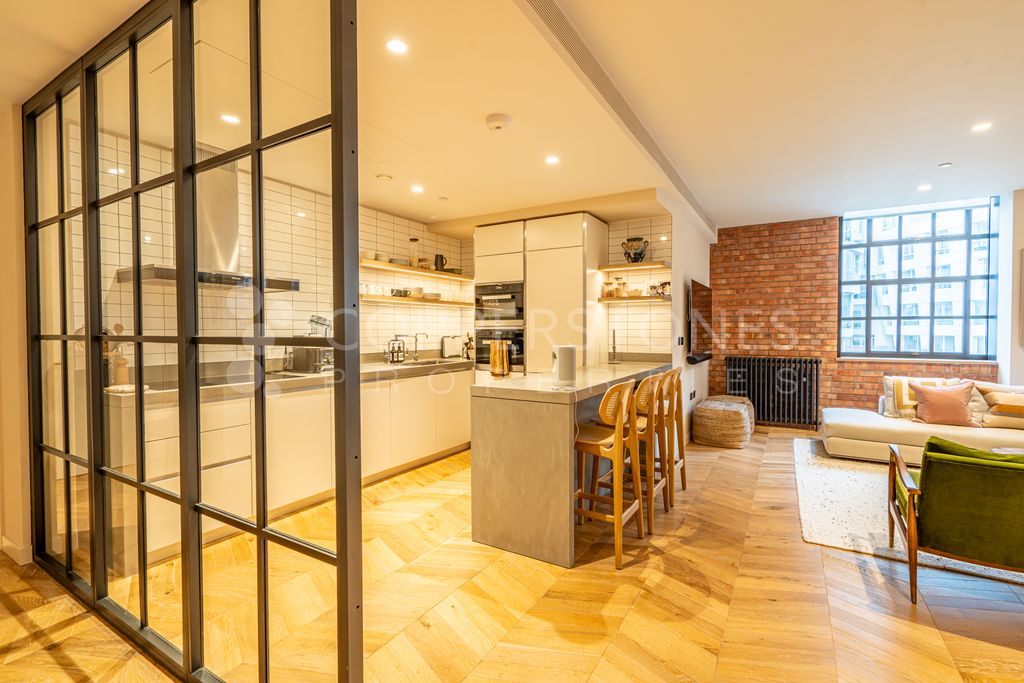 Property photo 3 of 25