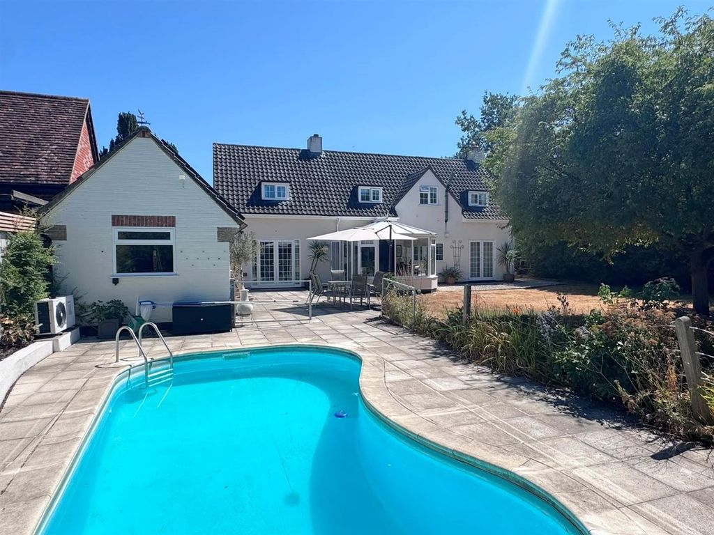 Property photo 2 of 30 Swimming Pool.Jpg