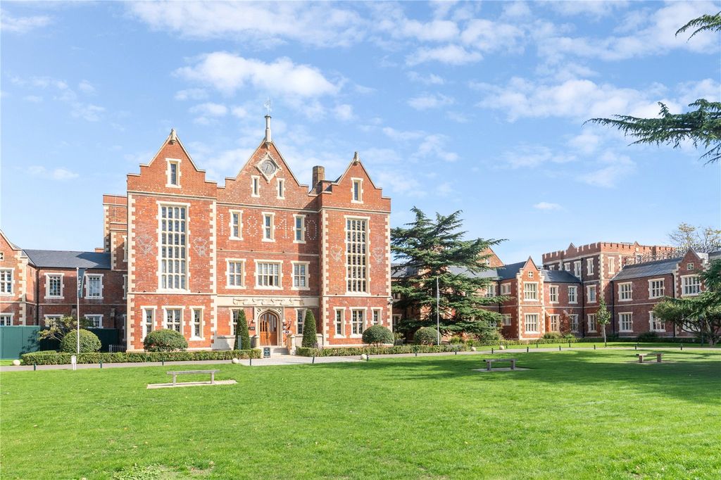 Property photo 2 of 6 Picture No. 17