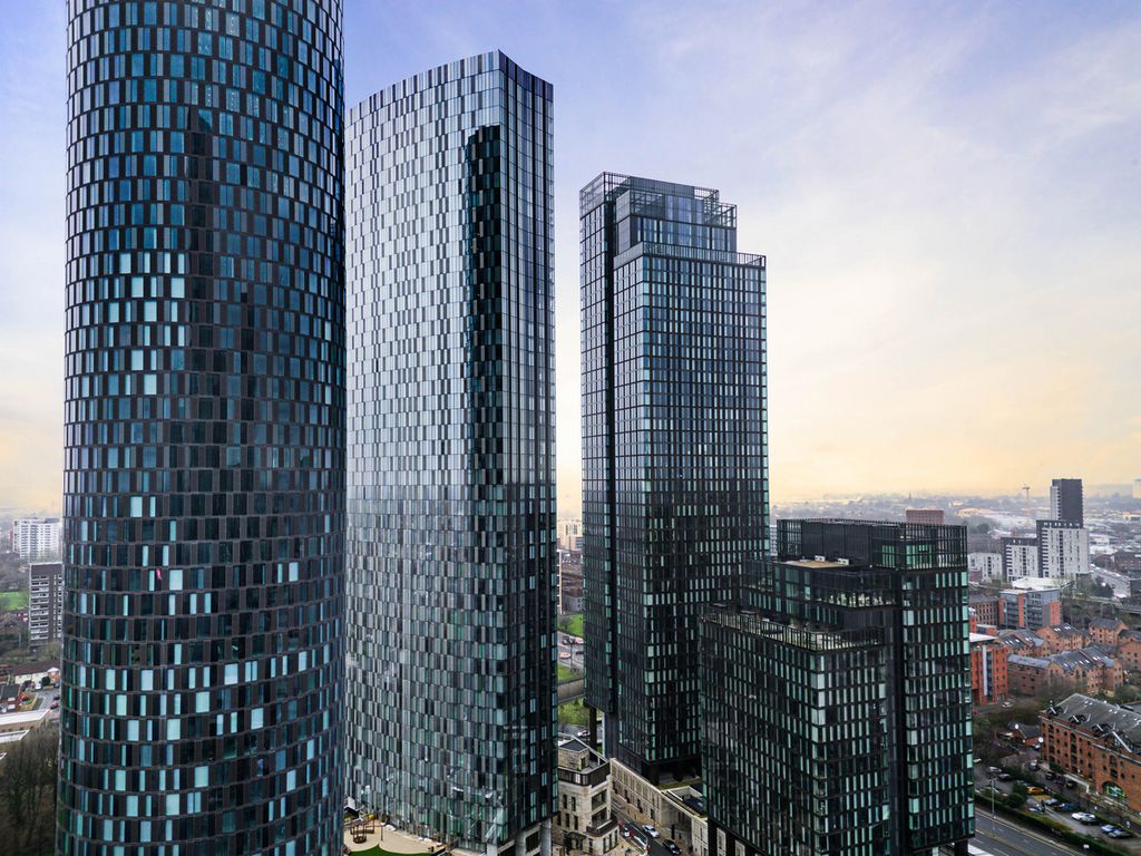 Property photo 2 of 12