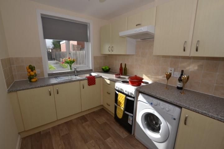 Property photo 1 of 11 3. Kitchen (12).Jpg