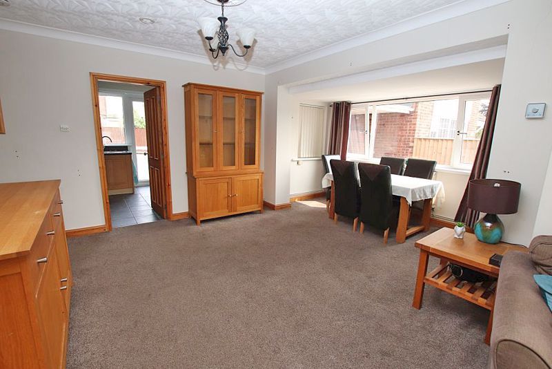 Property photo 3 of 15 Photo 13