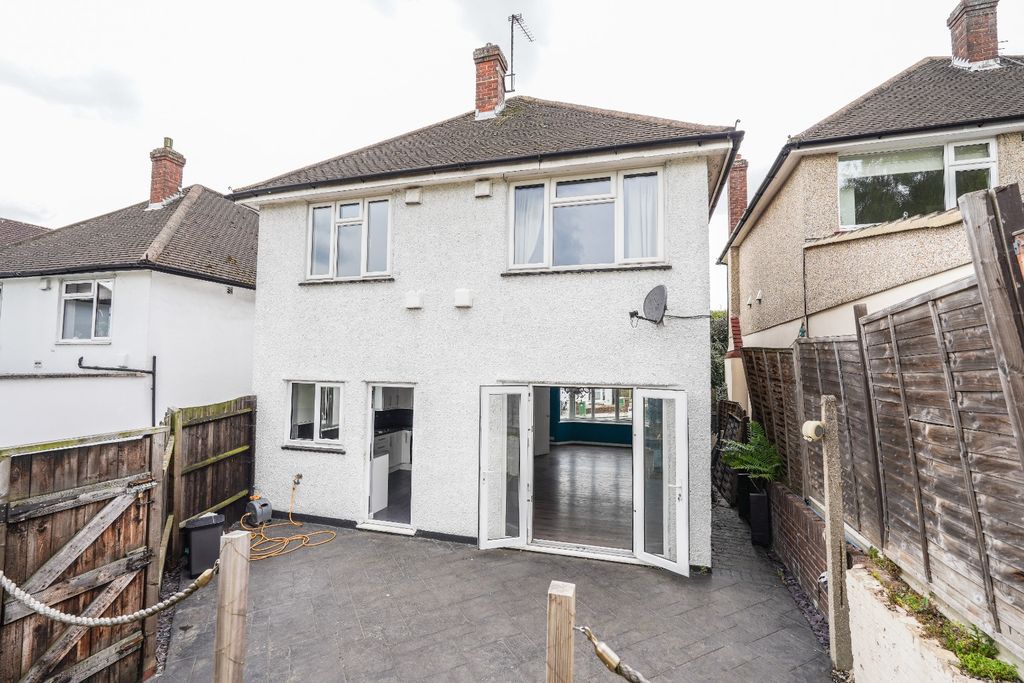 Property photo 1 of 25 2184520