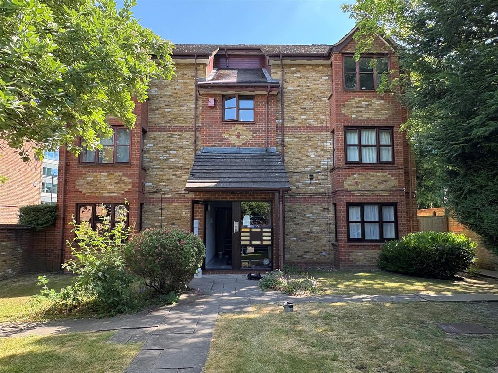 Property photo 1 of 10