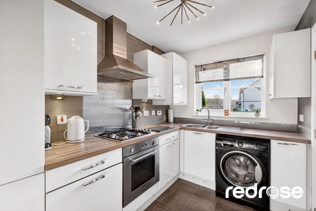 Property photo 3 of 18 Web_41 Brookwood Way-12-2500Px