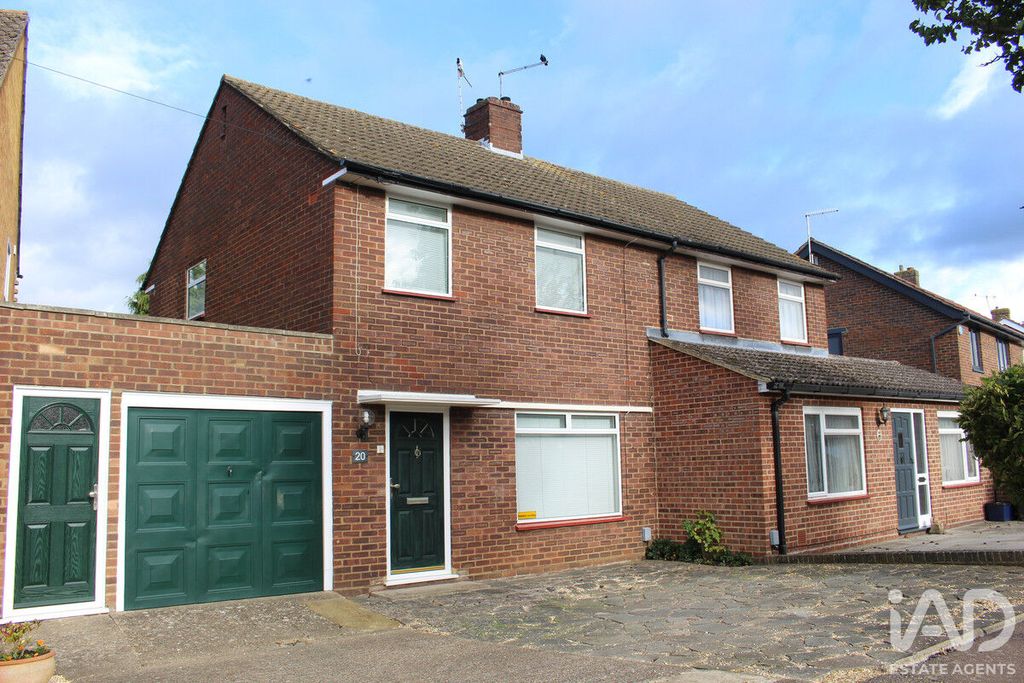 Property photo 1 of 14