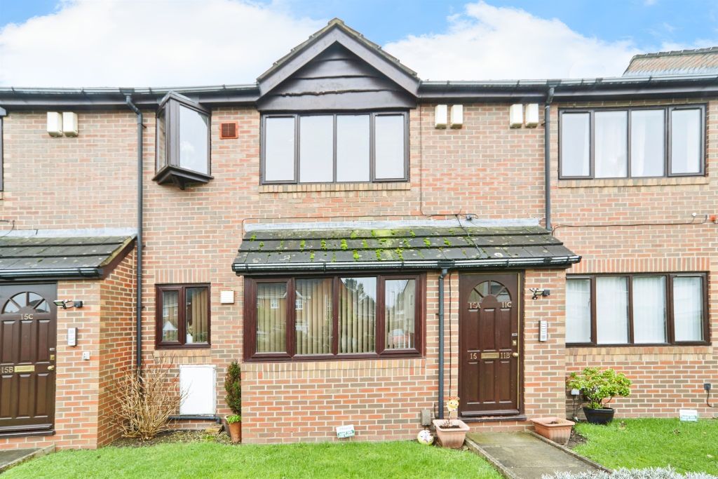 Property photo 1 of 12