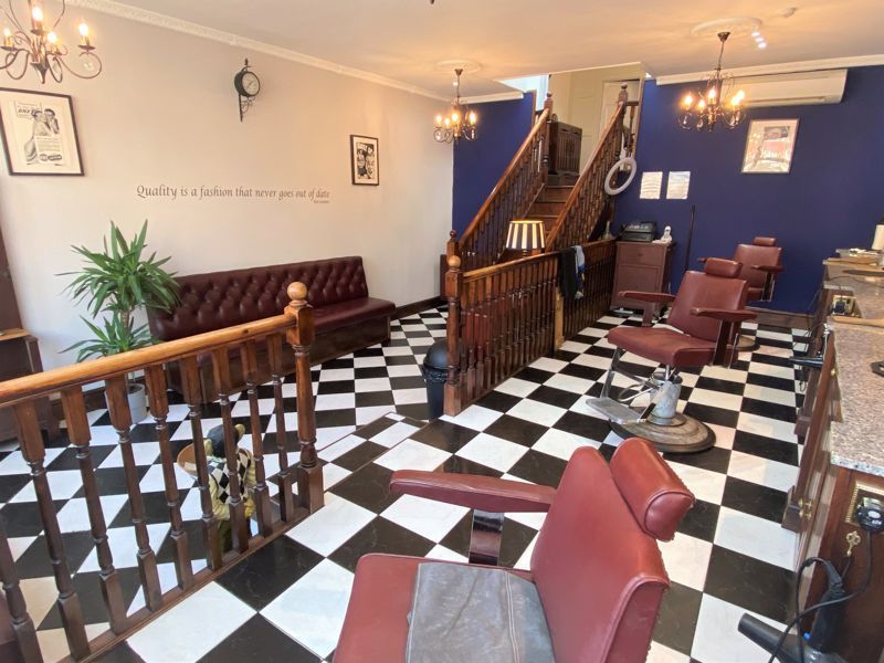 Property photo 2 of 7 Photo 5