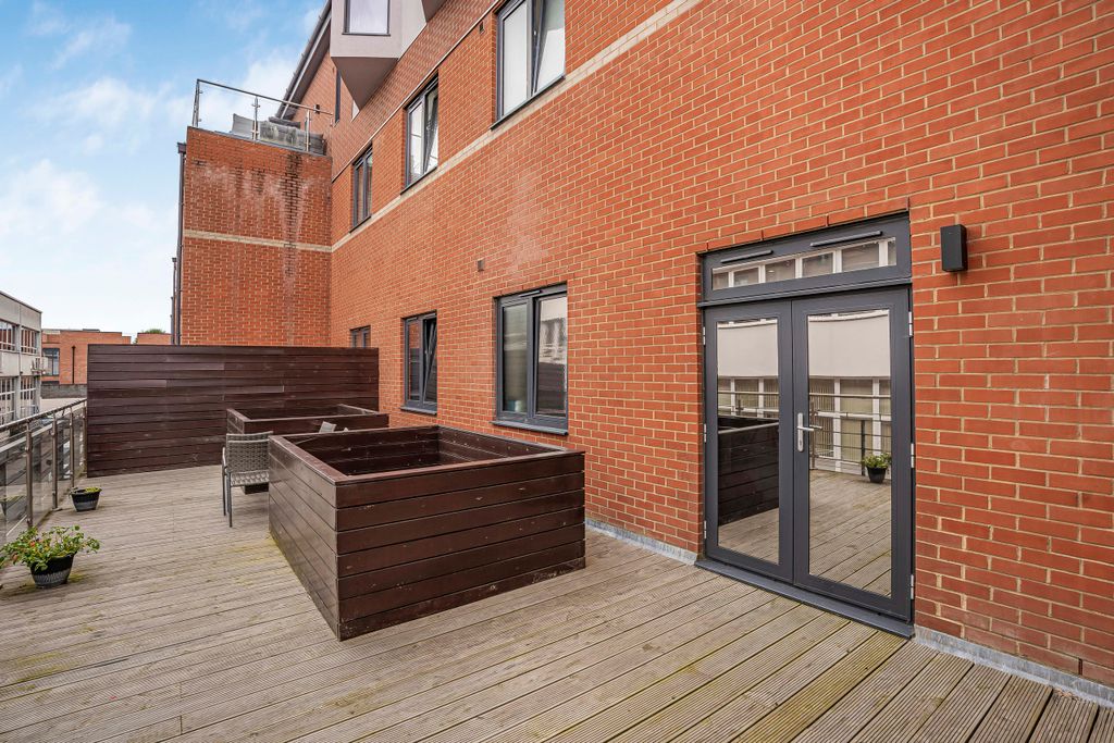 Property photo 3 of 18 6_58904