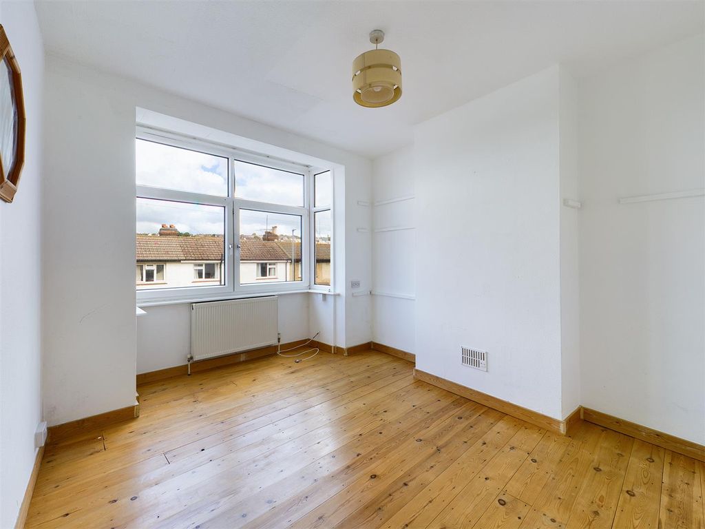 Property photo 2 of 8 Cam00771P1-Pr0070-Still01.Jpg