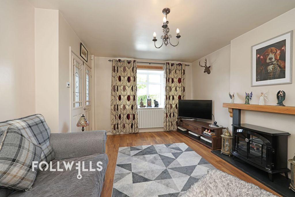 Property photo 2 of 18