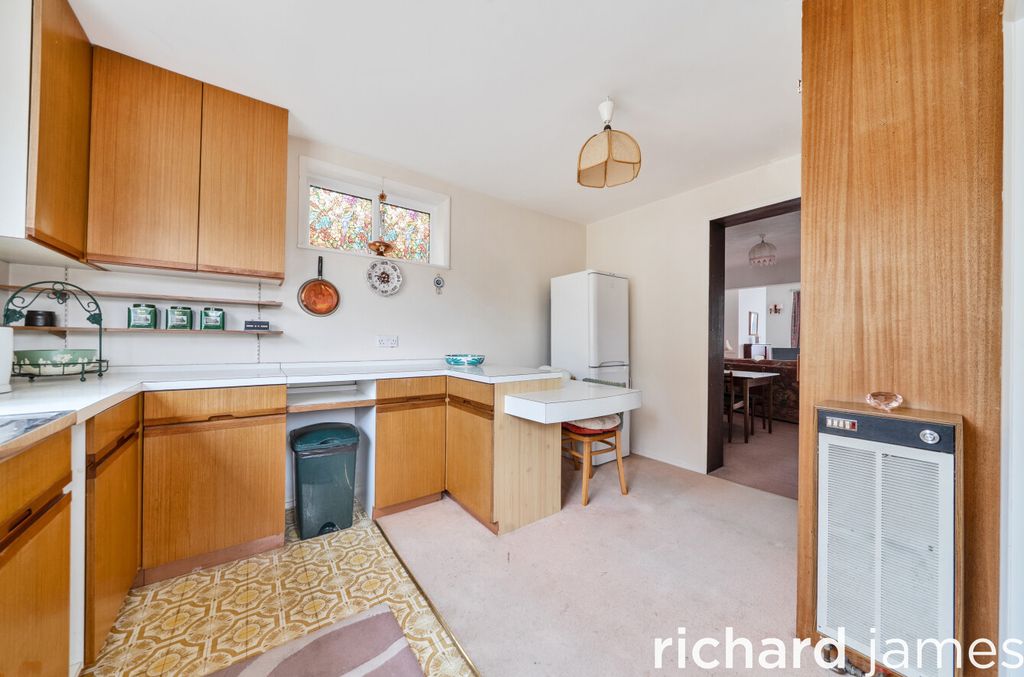 Property photo 3 of 12 410768d15d8F4325Bb0F862A870Afe83