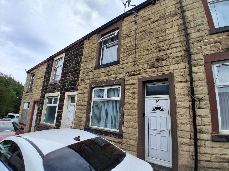 Property photo 2 of 17