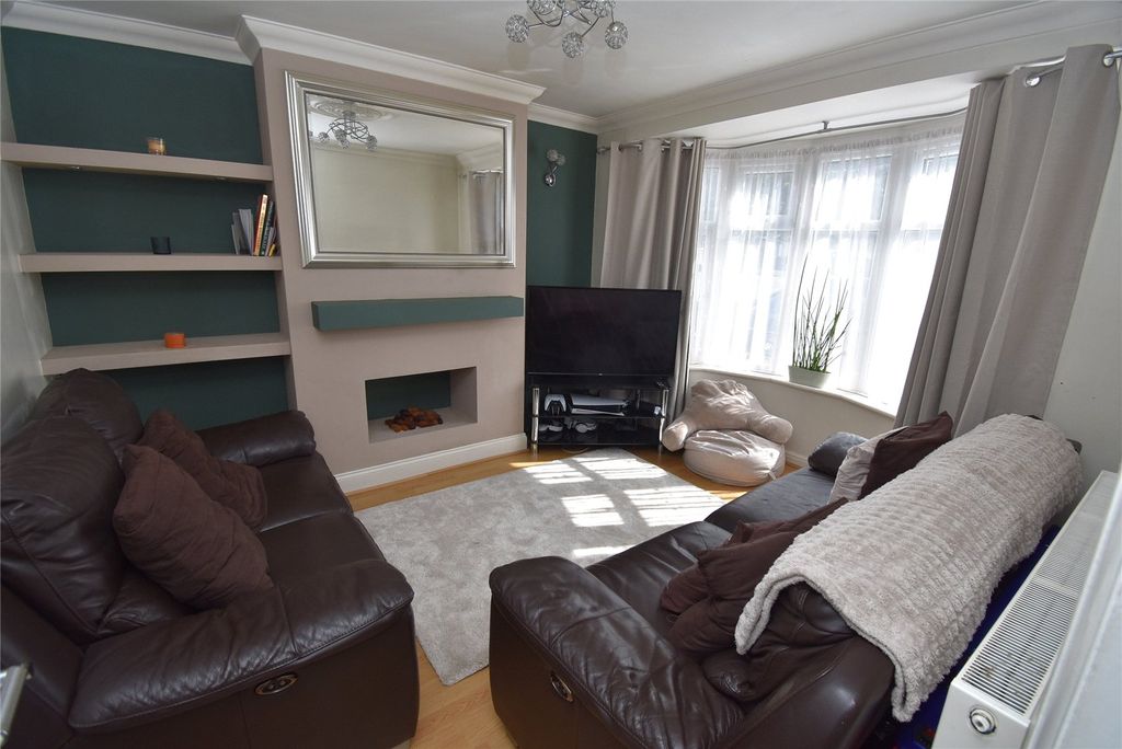 Property photo 2 of 12 Picture No. 08
