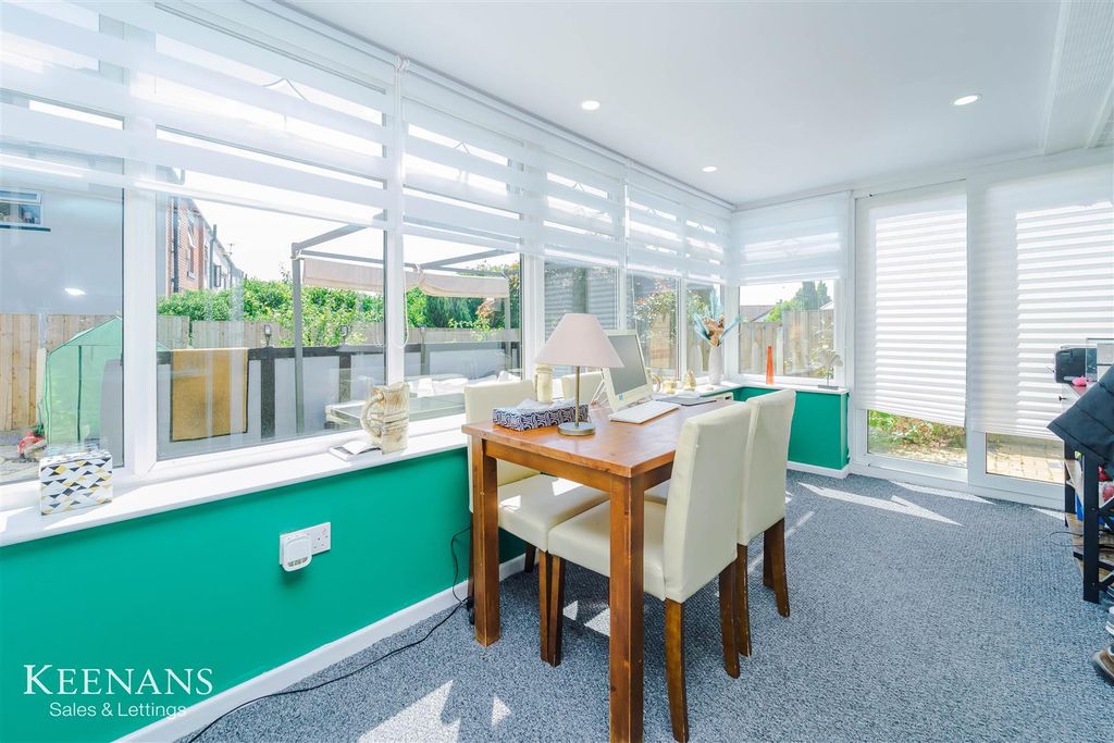 Property photo 3 of 28 24.Jpg