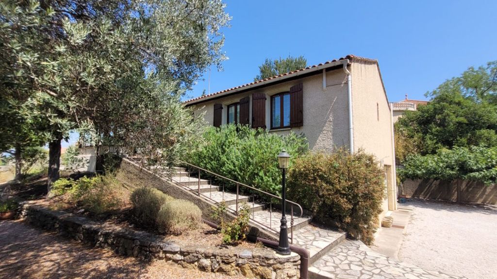 Property photo 1 of 25 Main Exterior View