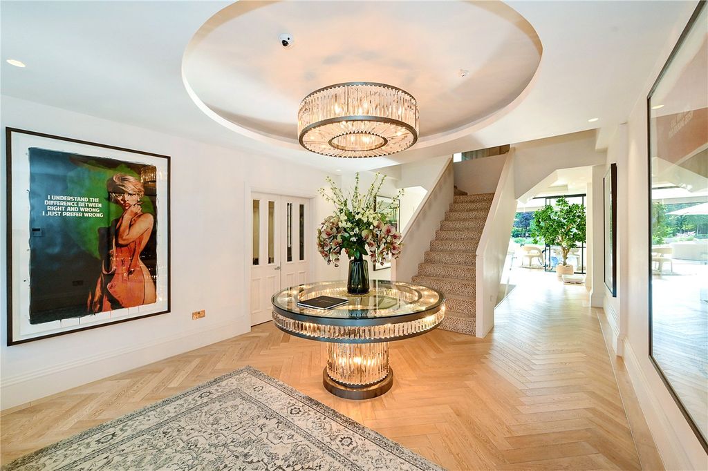 Property photo 2 of 47 Picture No. 01