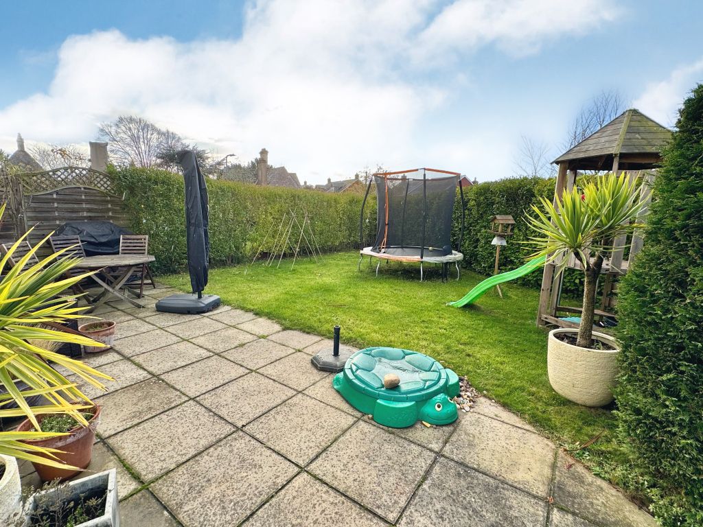 Property photo 2 of 14