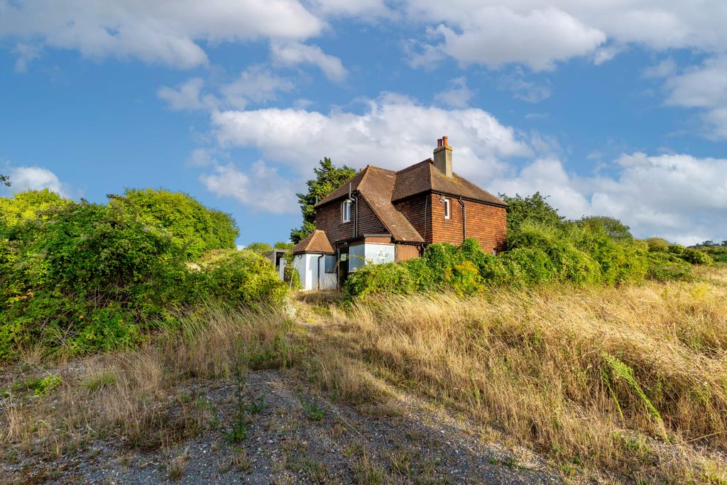 Property photo 1 of 27 Sunray Farm, 59 Woodmansterne Lane, Carshalton, Sm5 4Bj