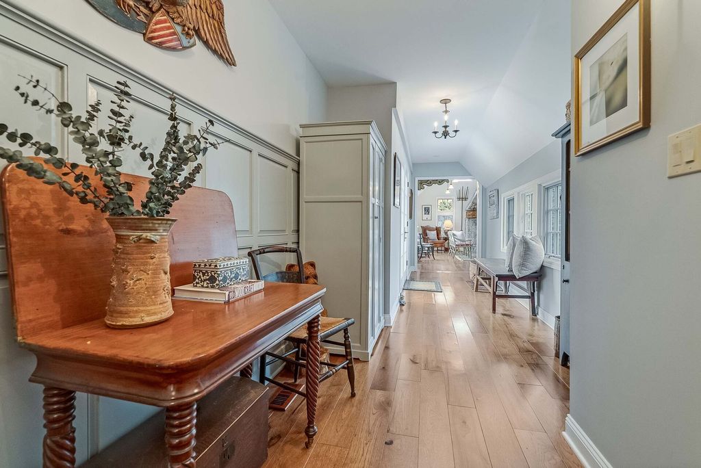 Property photo 3 of 8 <Alttext/>