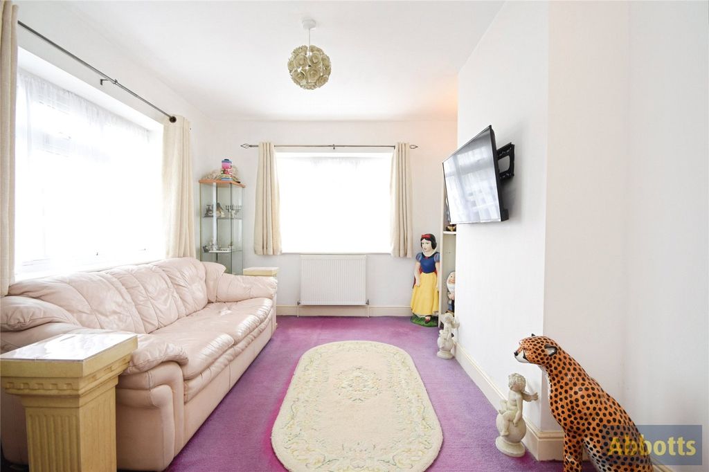 Property photo 3 of 17 Picture No. 30