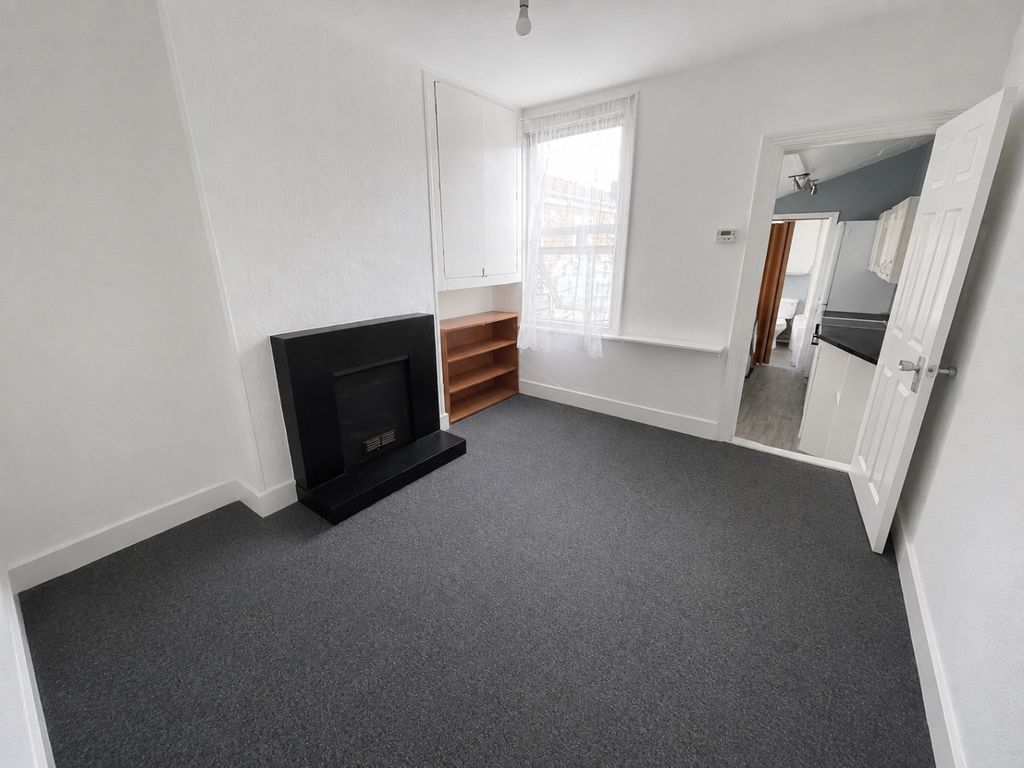 Property photo 3 of 9 5322654