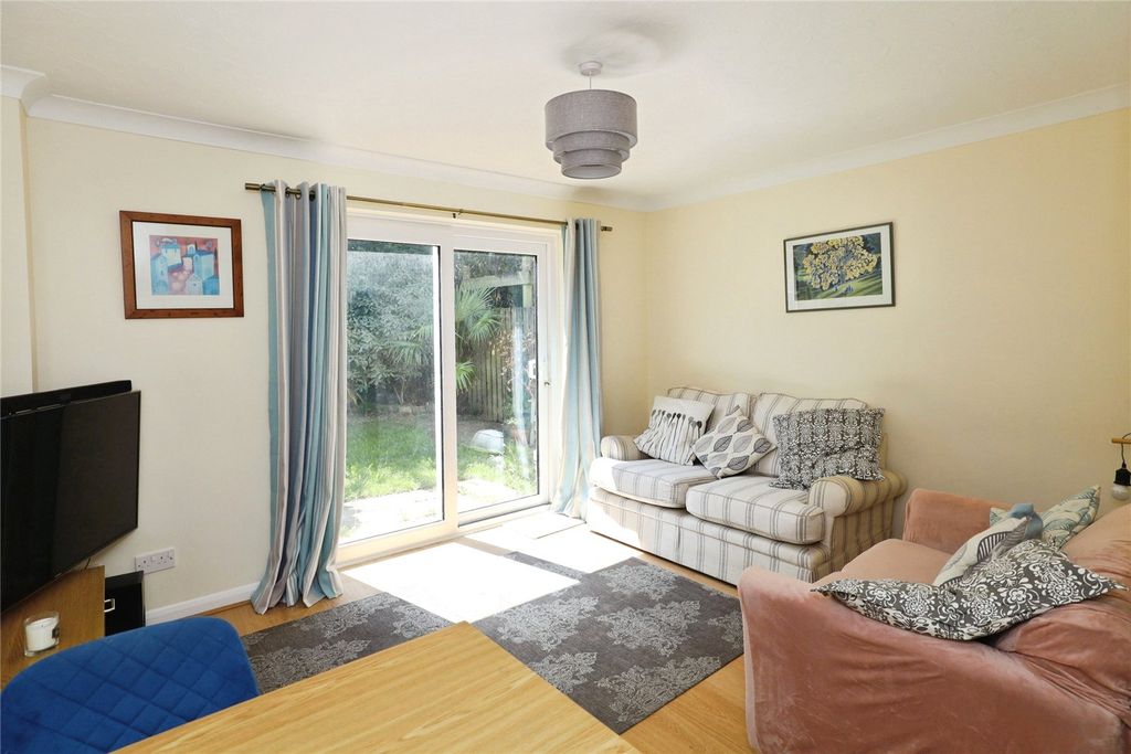 Property photo 2 of 13 Picture No. 22