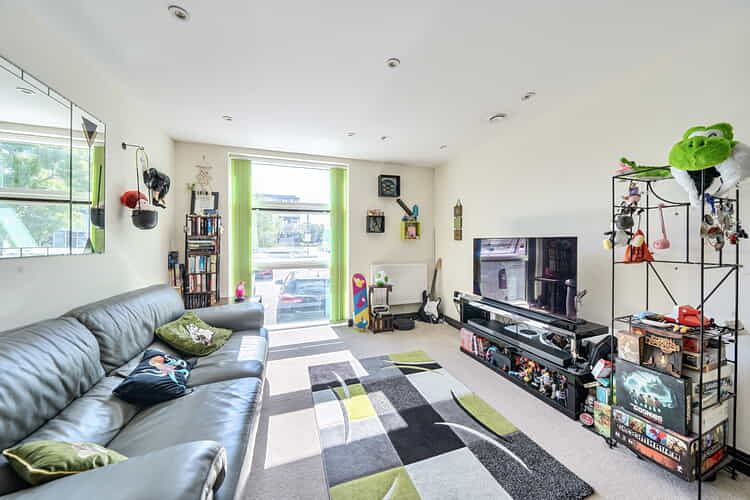 Property photo 3 of 15
