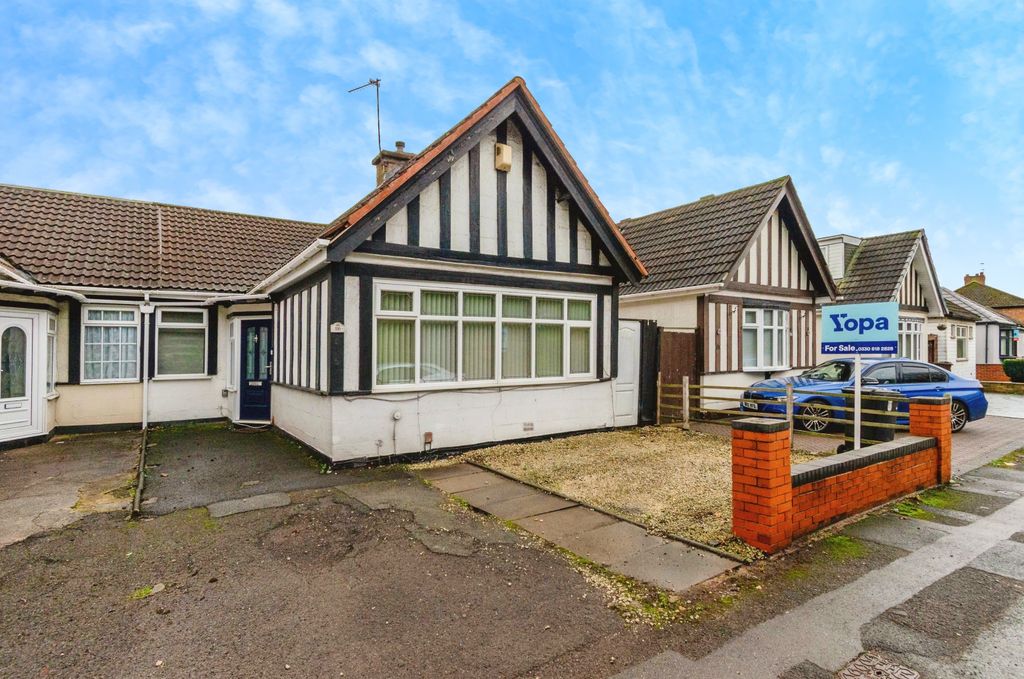 Property photo 1 of 17 Front View