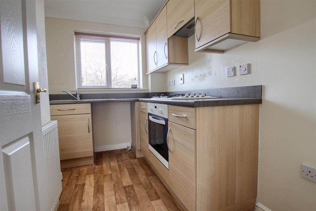 Property photo 3 of 5