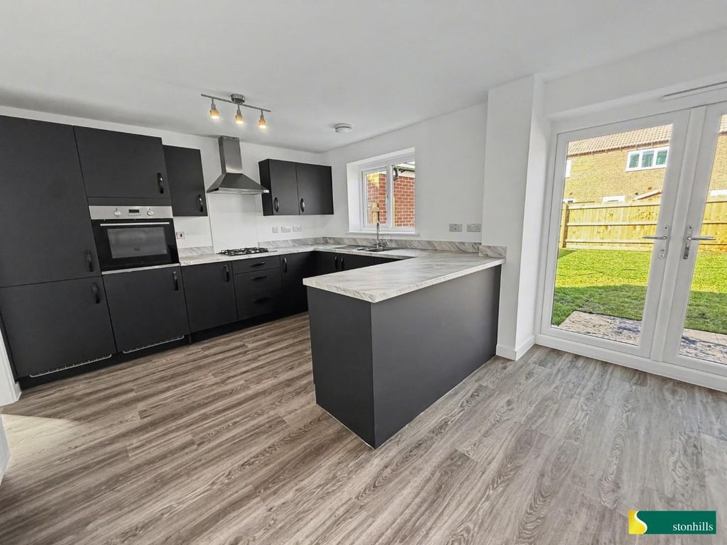 Property photo 2 of 13 11.Jpg