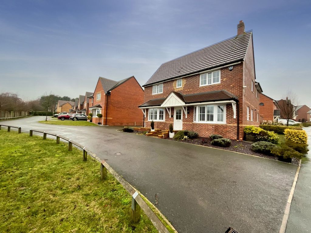 Property photo 1 of 26