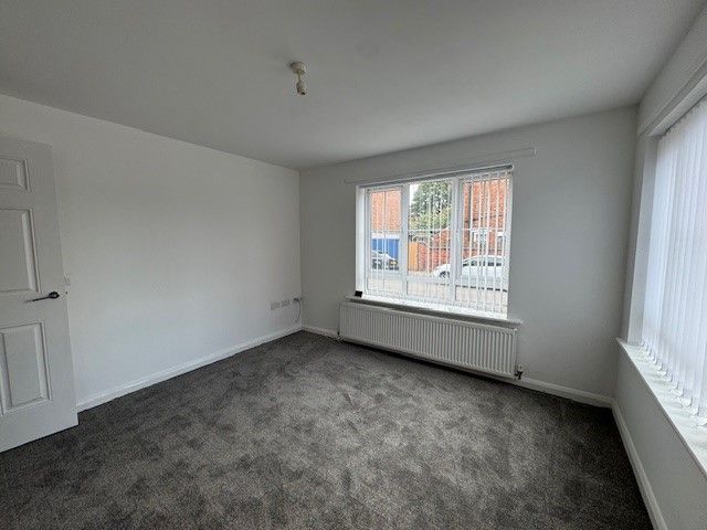 Property photo 3 of 8 Image