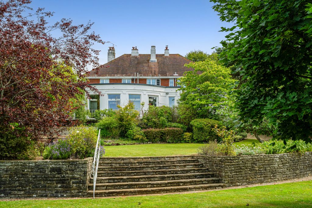 Additional image 9 of 5 bed detached house for saleTongdean Avenue, Hove BN3