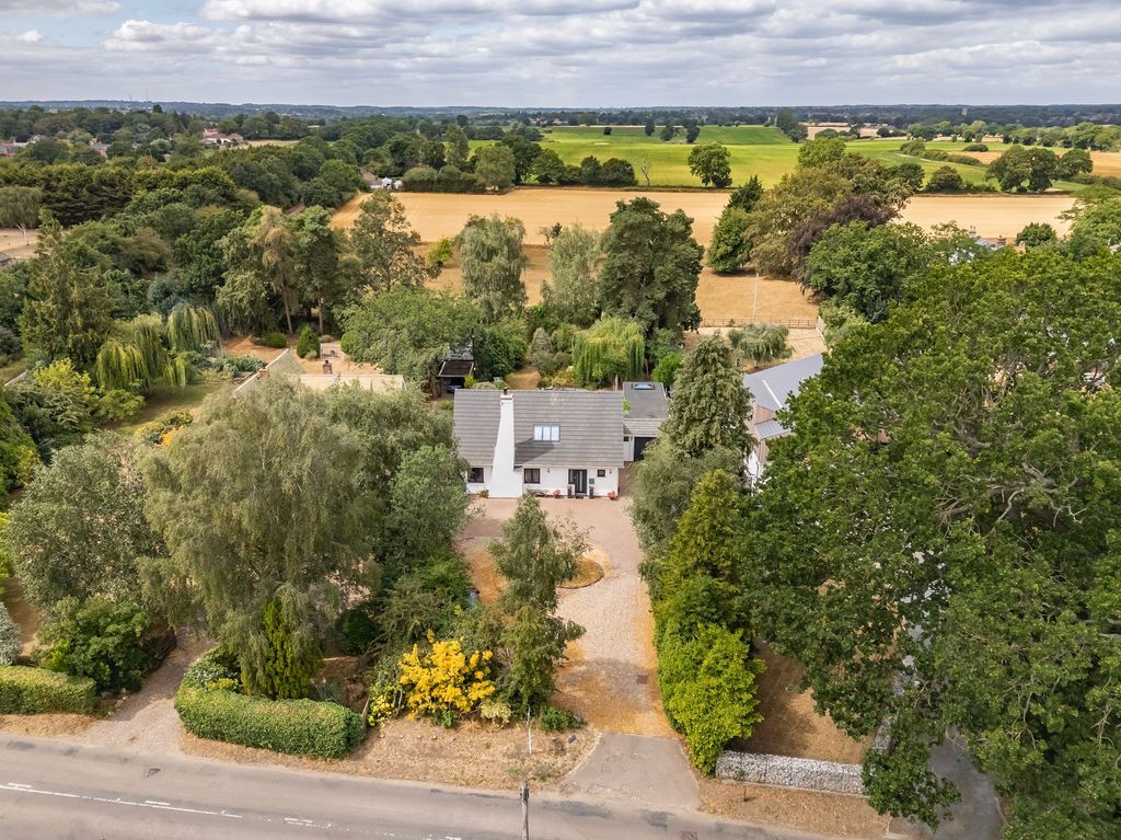 Property photo 2 of 30
