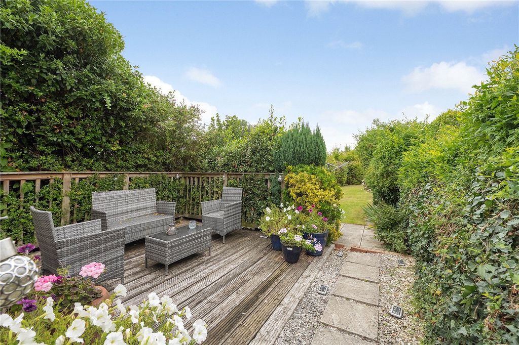 Property photo 3 of 20 Picture No. 12