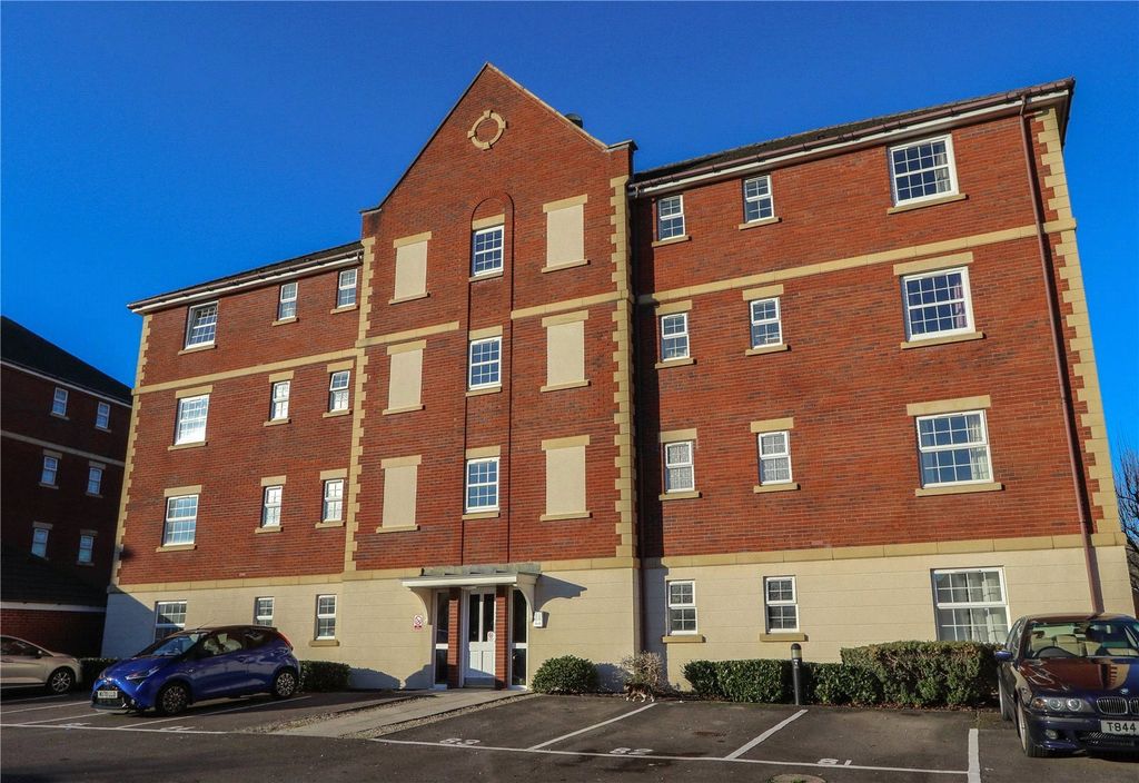 Property photo 1 of 12 Picture No. 14