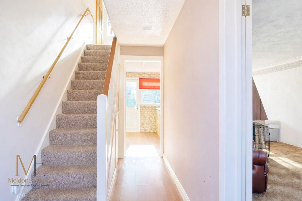 Property photo 3 of 22 Front Door Enter